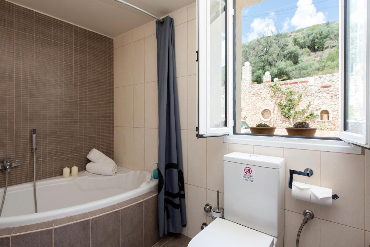 Terra Rossa By Konnect, Views To Ionian Sea Villa Spartylas Exterior photo